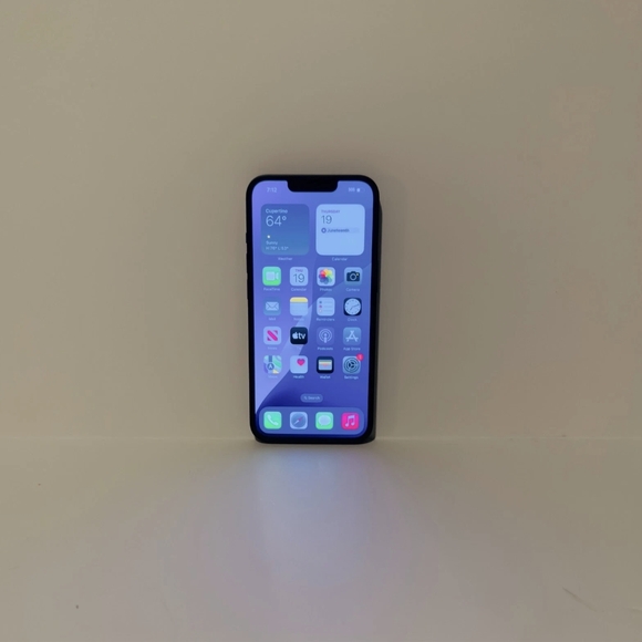 Apple iPhone 13 128GB Midnight Blue Metro Only 100% Battery Capacity - Picture 1 of 2